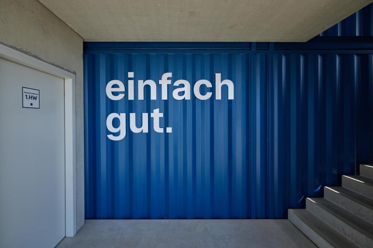 Tin Inn - Hueckelhoven - Das Hotel Aus Hochwertig Ausgebauten Ueberseecontainern Bagian luar foto